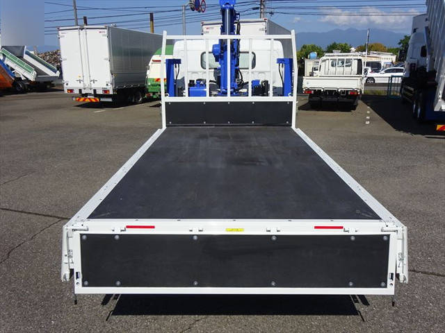 三菱ふそうキャンターセルフクレーン4段小型（2t・3t）[写真16]