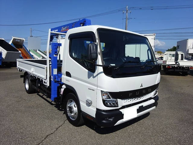 三菱ふそうキャンターセルフクレーン4段小型（2t・3t）[写真03]