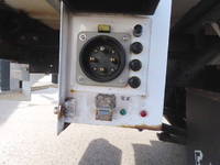 いすゞエルフ冷凍車（冷蔵車）小型（2t・3t）[写真15]