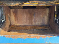 いすゞエルフパッカー車（塵芥車）小型（2t・3t）[写真11]