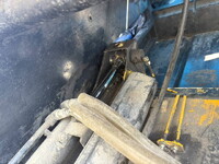 いすゞエルフパッカー車（塵芥車）小型（2t・3t）[写真13]