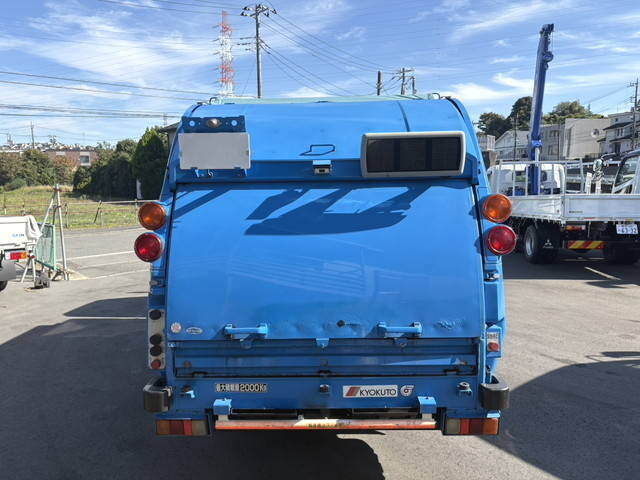 いすゞエルフパッカー車（塵芥車）小型（2t・3t）[写真08]