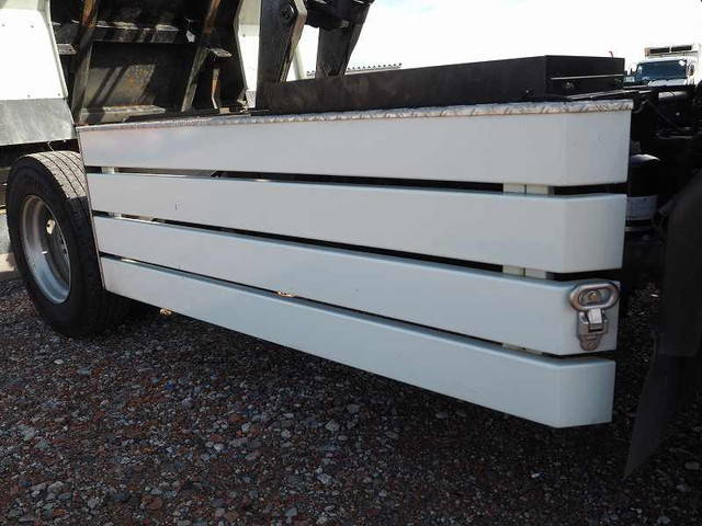 いすゞフォワードダンプ中型（4t）[写真11]