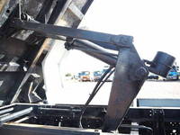 いすゞフォワードダンプ中型（4t）[写真13]