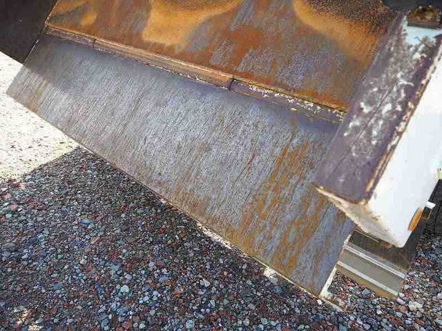 いすゞフォワードダンプ中型（4t）[写真17]