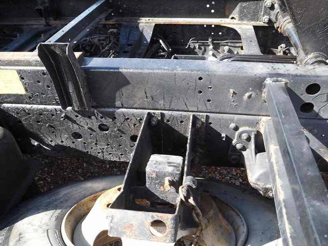 いすゞフォワードダンプ中型（4t）[写真22]