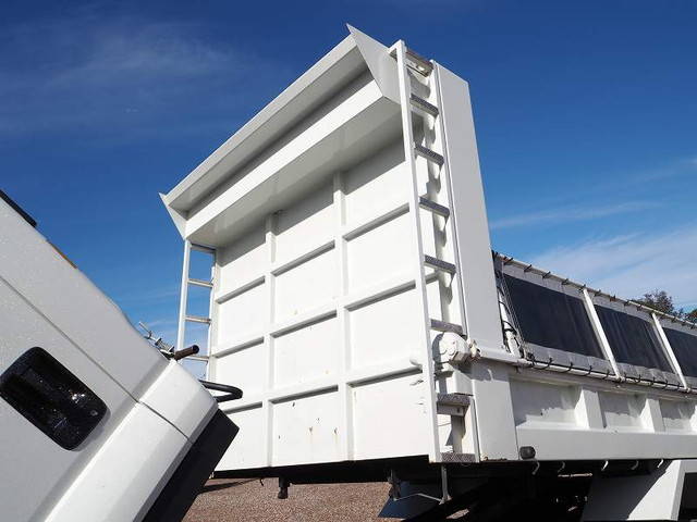 いすゞフォワードダンプ中型（4t）[写真28]