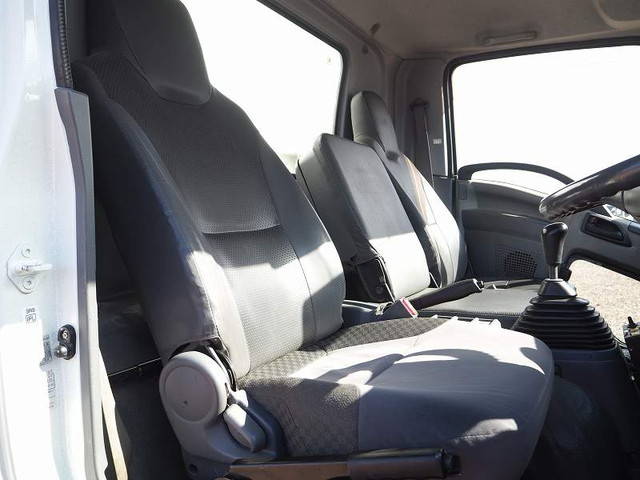 いすゞフォワードダンプ中型（4t）[写真30]