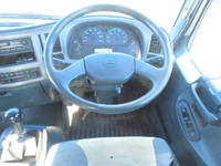 UDトラックスコンドルクレーン付小型（2t・3t）[写真20]