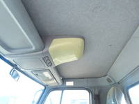 UDトラックスコンドルクレーン付小型（2t・3t）[写真21]