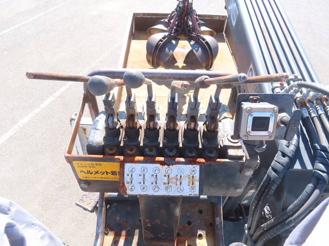 UDトラックスコンドルクレーン付小型（2t・3t）[写真27]