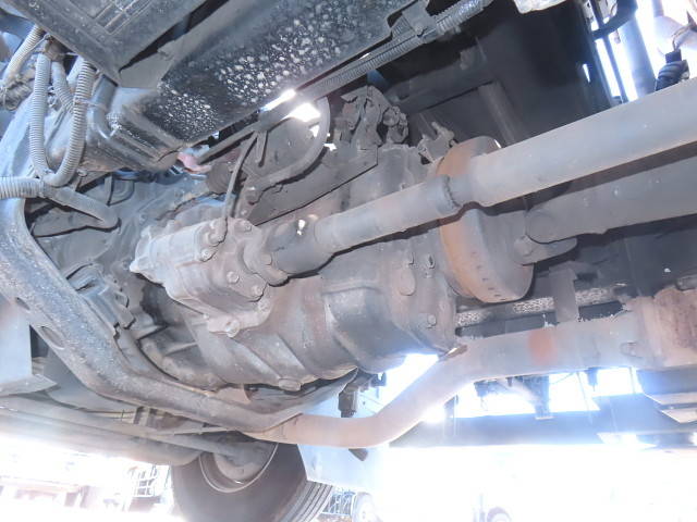 UDトラックスコンドルクレーン付小型（2t・3t）[写真06]