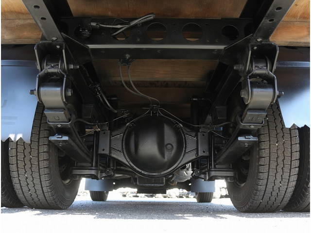 日野デュトロ平ボディ小型（2t・3t）[写真14]