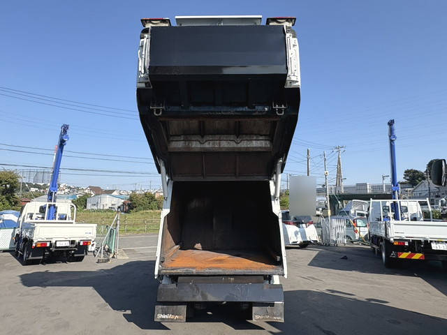 いすゞエルフパッカー車（塵芥車）小型（2t・3t）[写真17]