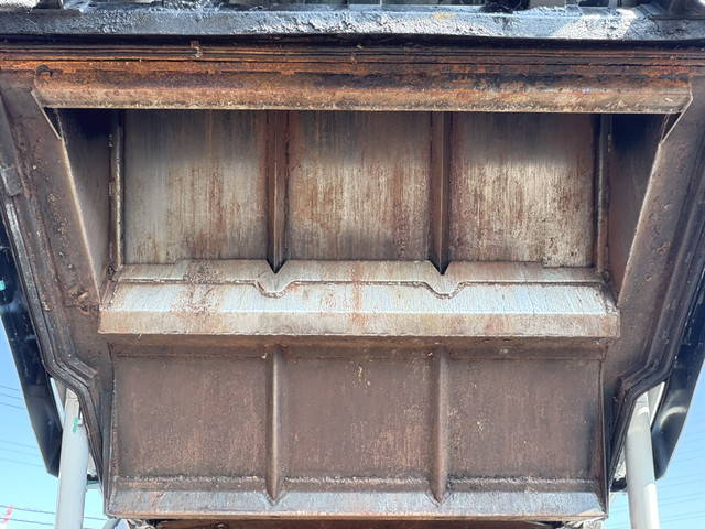 いすゞエルフパッカー車（塵芥車）小型（2t・3t）[写真20]