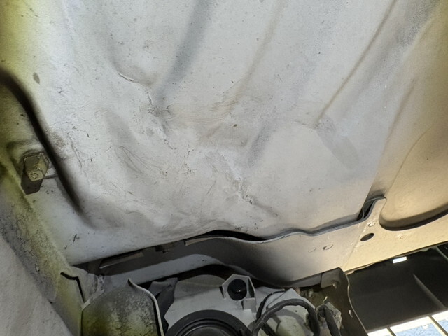 いすゞエルフパッカー車（塵芥車）小型（2t・3t）[写真34]