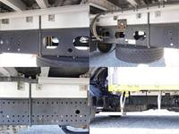 いすゞフォワードアルミウイング中型（4t）[写真13]