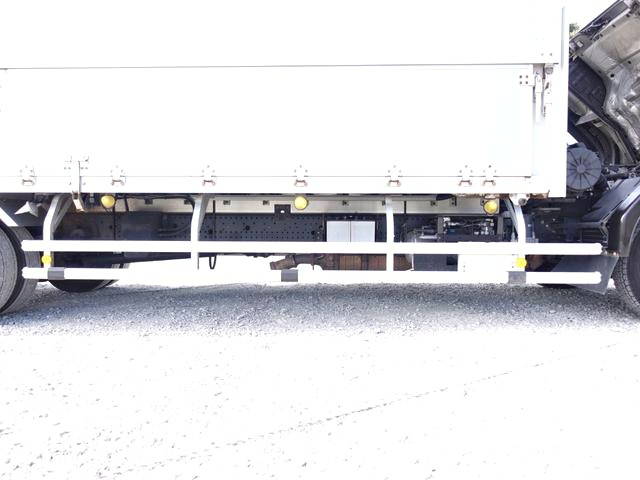 いすゞフォワードアルミウイング中型（4t）[写真10]