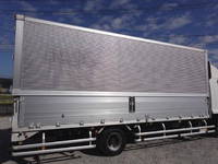 いすゞフォワードアルミウイング中型（4t）[写真06]