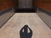 日野レンジャーアルミウイング中型（4t）[写真10]