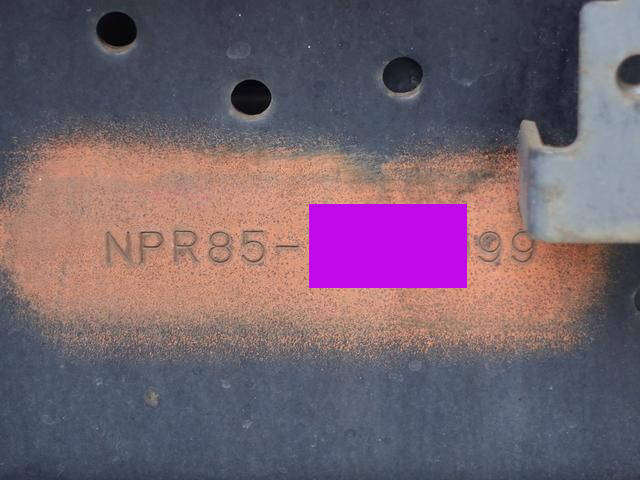 いすゞエルフ冷凍車（冷蔵車）小型（2t・3t）[写真13]