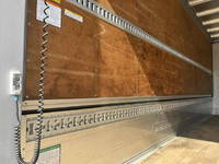 UDトラックスコンドルアルミウイング中型（4t）[写真11]