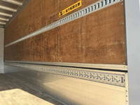 UDトラックスコンドルアルミウイング中型（4t）[写真12]