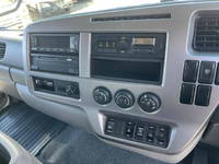 UDトラックスコンドルアルミウイング中型（4t）[写真36]