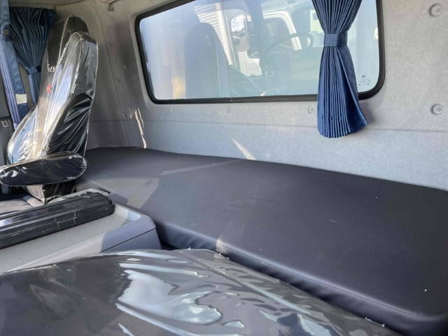 UDトラックスコンドルアルミウイング中型（4t）[写真40]