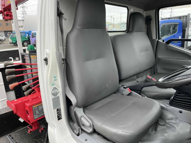 日野デュトロクレーン4段小型（2t・3t）[写真34]