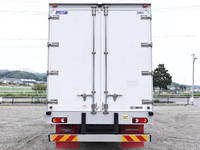 UDトラックスクオンアルミウイング大型（10t）[写真02]