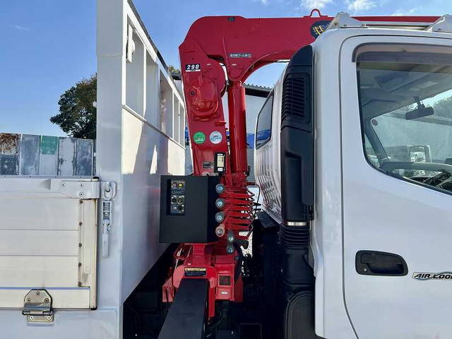 日野デュトロクレーン4段小型（2t・3t）[写真17]