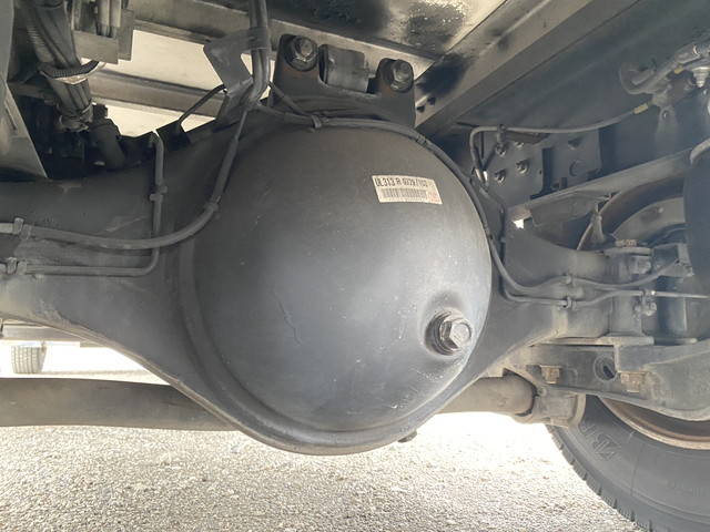 いすゞフォワード冷凍車（冷蔵車）中型（4t）[写真21]