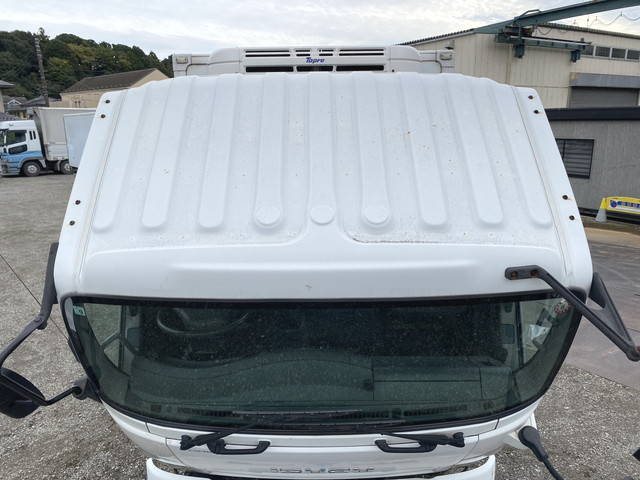 いすゞフォワード冷凍車（冷蔵車）中型（4t）[写真34]