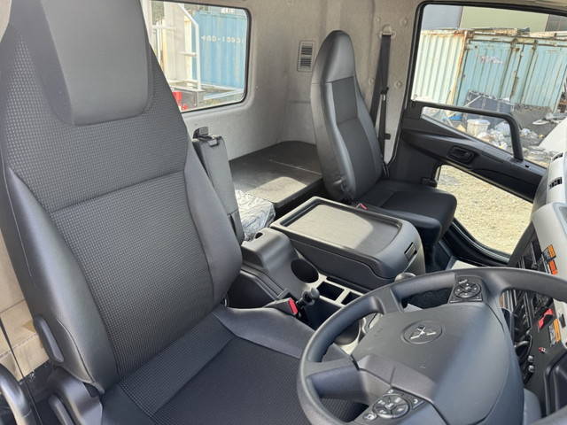 三菱ふそうファイタークレーン4段増トン（6t・8t）[写真19]