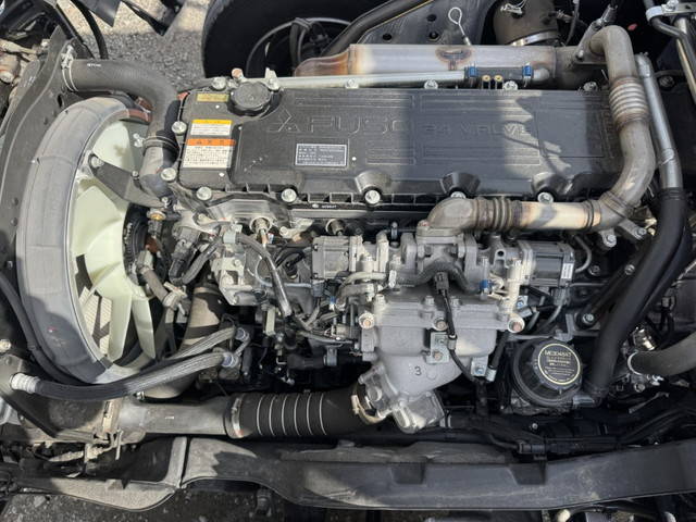 三菱ふそうファイタークレーン4段増トン（6t・8t）[写真37]