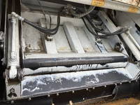 いすゞエルフパッカー車（塵芥車）小型（2t・3t）[写真13]