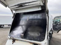 いすゞエルフパッカー車（塵芥車）小型（2t・3t）[写真16]