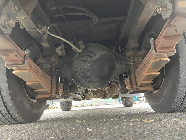 いすゞエルフパッカー車（塵芥車）小型（2t・3t）[写真27]