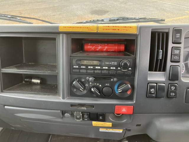 いすゞエルフパッカー車（塵芥車）小型（2t・3t）[写真36]