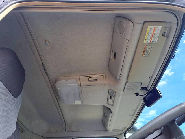 三菱ふそうスーパーグレートクレーン付大型（10t）[写真12]