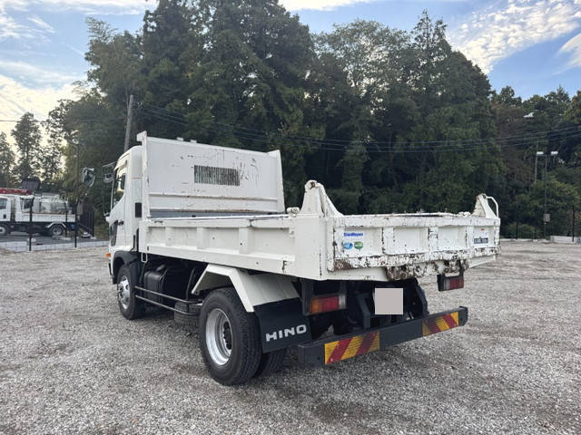 日野レンジャーダンプ中型（4t）[写真04]