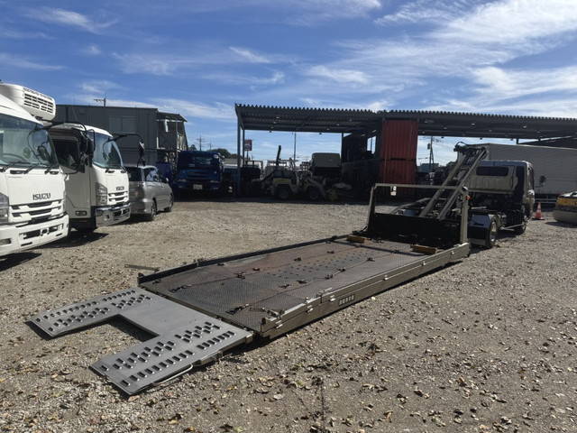 三菱ふそうキャンターセーフティローダー小型（2t・3t）[写真11]