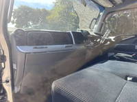 三菱ふそうキャンターセーフティローダー小型（2t・3t）[写真23]