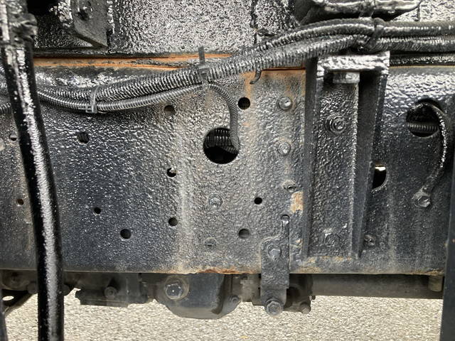 日野レンジャーパッカー車（塵芥車）中型（4t）[写真24]