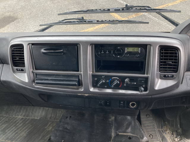 日野レンジャーパッカー車（塵芥車）中型（4t）[写真36]