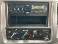 日野レンジャーパッカー車（塵芥車）中型（4t）[写真38]