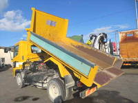 日野レンジャーダンプ中型（4t）[写真23]