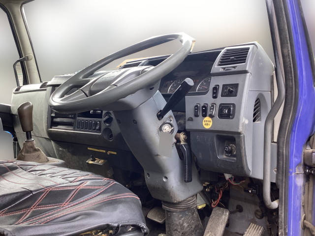 三菱ふそうファイターダンプ増トン（6t・8t）[写真29]