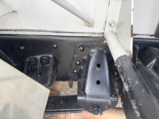 日野レンジャー散水車中型（4t）[写真25]